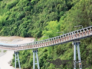 昆鋼普洱水泥礦山1.9km曲線帶式輸送機(jī)